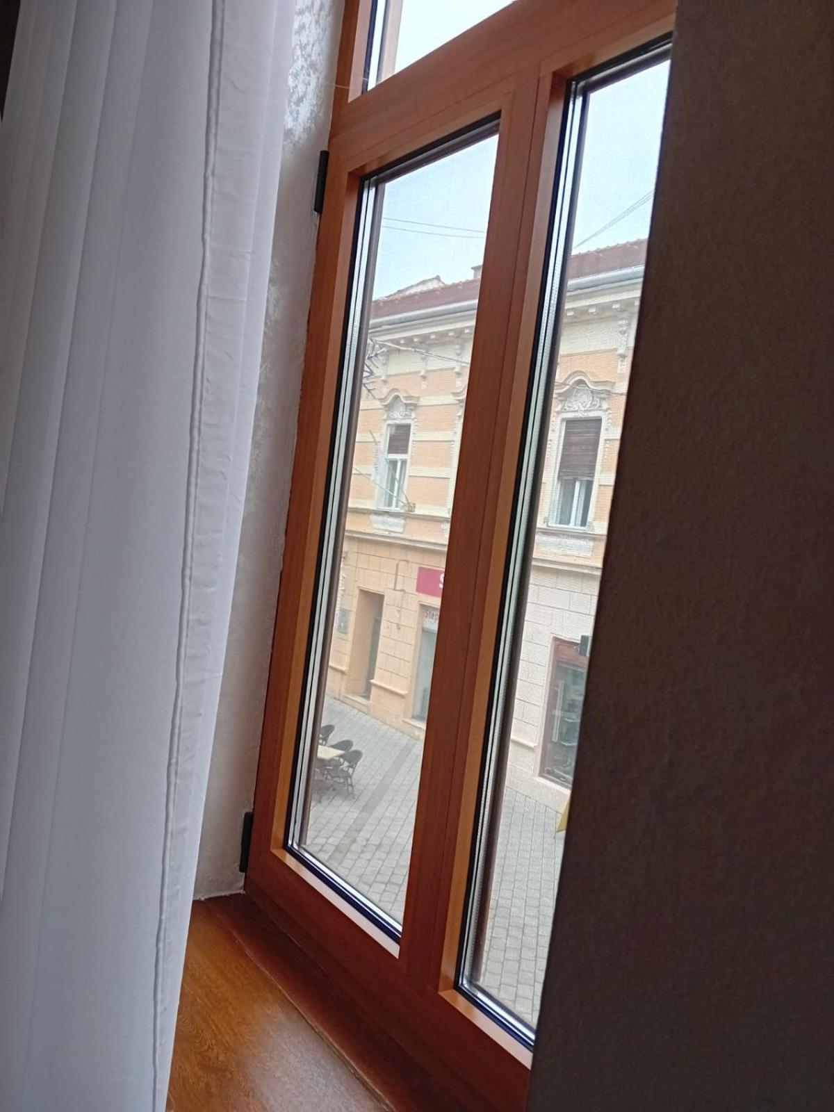 Corso Rooms City Centre 诺威萨 外观 照片